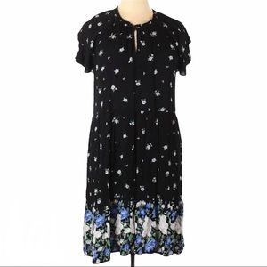 EUC Old Navy Floral Dove Flutter Sleeve Dress